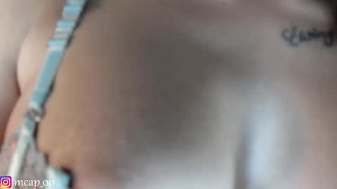 Snapshot of amanda_woods_ chatting on 11, 3, 2025 Amanda online show from 11, 3, 2025