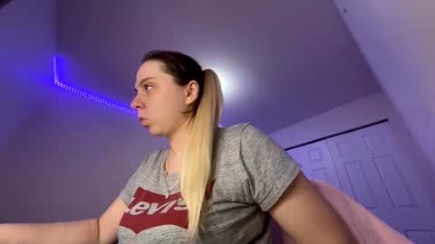 Amanda online show from 27, 2, 2025