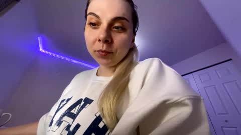 Amanda online show from 4, 3, 2025