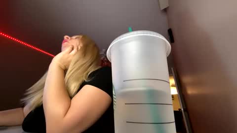 Amanda online show from 7, 10, 2025