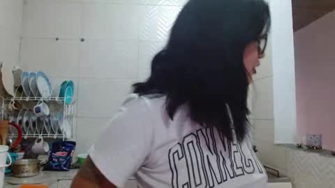 Snapshot of amanne_misa chatting on 12, 11, 2025 Amanne Misa online show from 12, 11, 2025