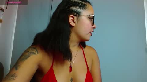 Snapshot of amanne_misa chatting on 18, 11, 2025 Amanne Misa online show from 18, 11, 2025