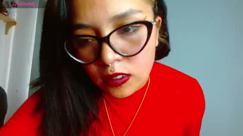 Snapshot of amanne_misa chatting on 15, 12, 2025 Amanne Misa online show from 15, 12, 2025