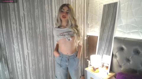 Snapshot of amapola_hs chatting on 3, 10, 2025 amapola_hs online show from 3, 10, 2025