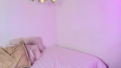 Amara Vega  online show from 21, 2, 2026