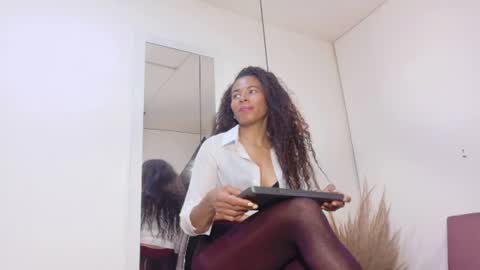 amara_vex online show from 25, 7, 2026