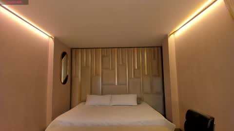 Amara Di online show from 10, 4, 2026