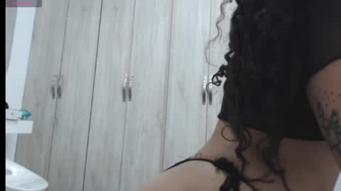 Snapshot of amaranta_f00x chatting on 9, 1, 2026 Amaranta online show from 9, 1, 2026