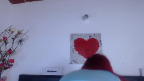 Snapshot of amarared chatting on 5, 2, 2025 online show from 5, 2, 2025