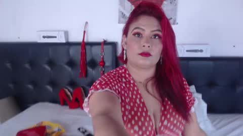 Snapshot of amarared chatting on 17, 2, 2025 online show from 17, 2, 2025