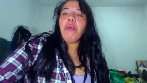 Amara Julia online show from 18, 11, 2025