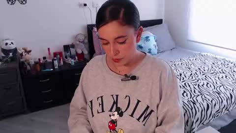 Snapshot of amarat_jolie chatting on 12, 2, 2025 Mila online show from 12, 2, 2025