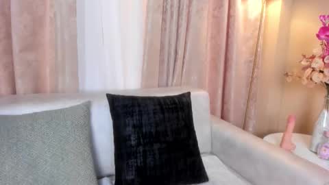 Amara Yasbel online show from 29, 11, 2025