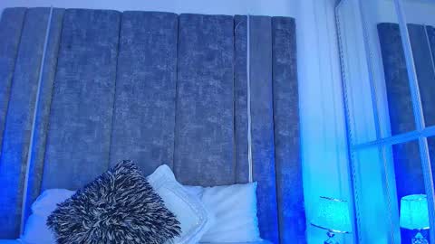 Emily online show from 5, 3, 2026