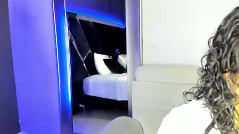 Snapshot of amarettho chatting on 19, 6, 2026 Emily online show from 19, 6, 2026