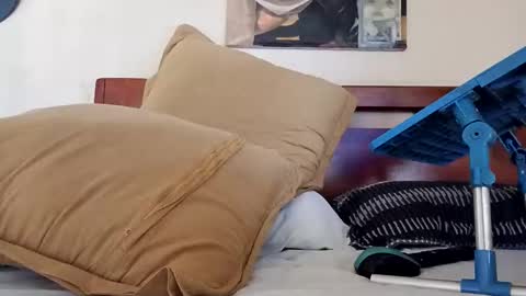 Amaro online show from 18, 9, 2025