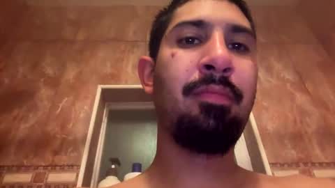 Snapshot of amature59 chatting on 18, 1, 2025 Jamesy online show from 18, 1, 2025