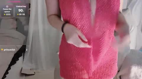 Snapshot of amaya_yooo_36d chatting on 22, 10, 2025 yooo online show from 22, 10, 2025