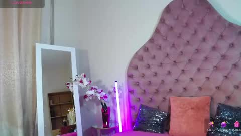 Snapshot of amazongoddess_ chatting on 7, 5, 2026 Amazon online show from 7, 5, 2026