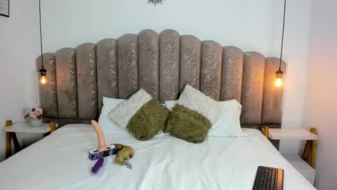 Snapshot of ambar85 chatting on 17, 11, 2025 ambar85 online show from 17, 11, 2025