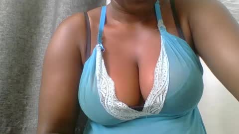 Snapshot of ambar_jasiri chatting on 13, 2, 2025 Mia online show from 13, 2, 2025