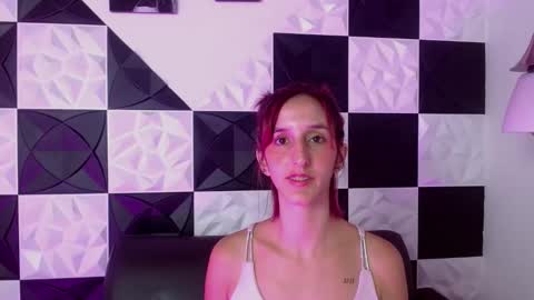 ambar_roux1 online show from 13, 2, 2025