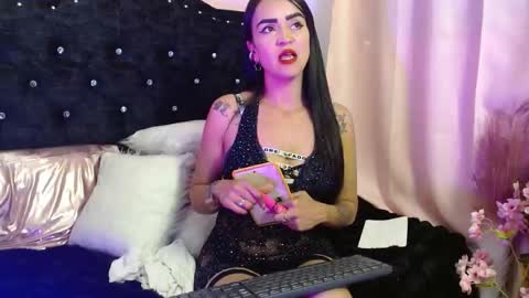 Snapshot of ambar_rouxee chatting on 15, 1, 2026 ambar rouxee online show from 15, 1, 2026