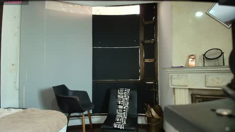 Ambar Ross online show from 8, 2, 2025