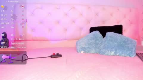 Snapshot of ambeer_fox_ chatting on 19, 9, 2025 Amber online show from 19, 9, 2025