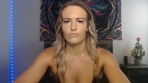 Amber online show from 2, 12, 2025