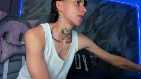 Snapshot of amber_adams_ chatting on 17, 4, 2026 Amber online show from 17, 4, 2026