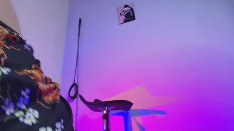 amber_blair online show from 4, 11, 2025