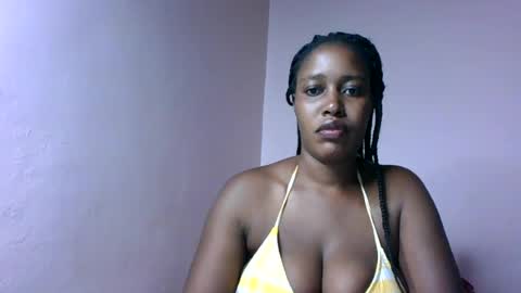 Snapshot of amber_cutie2 chatting on 14, 7, 2026 amber_cutie2 online show from 14, 7, 2026