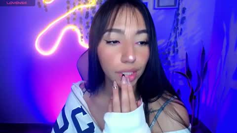 Amber online show from 25, 2, 2025