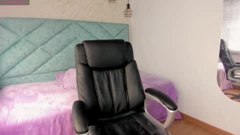 Amber online show from 26, 10, 2025