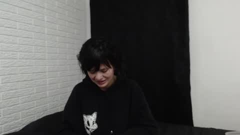 Snapshot of amber_rouss chatting on 21, 2, 2025 ROUSS online show from 21, 2, 2025