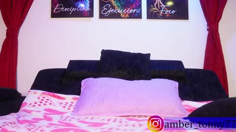 Snapshot of amber_tony77 chatting on 15, 11, 2025 online show from 15, 11, 2025