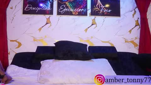 Snapshot of amber_tony77 chatting on 27, 11, 2025 online show from 27, 11, 2025