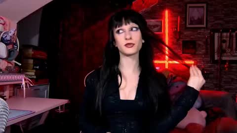 DEMONESS AMBER 666 online show from 20, 12, 2025