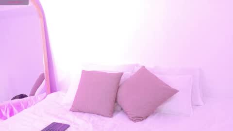 Amber Collins online show from 30, 11, 2025