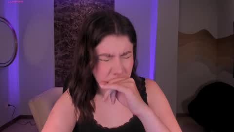 Amber  online show from 10, 10, 2025