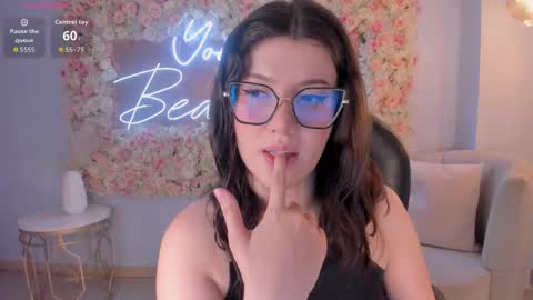 Amber  online show from 8, 3, 2026