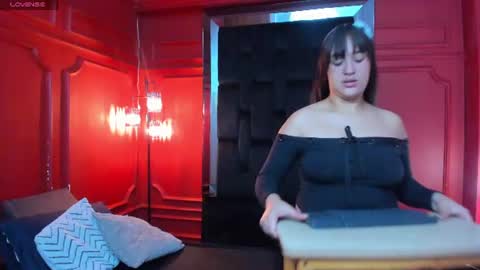 Amber Hanks online show from 15, 6, 2026