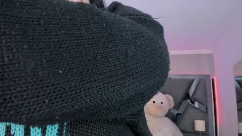 Amber  online show from 7, 11, 2025