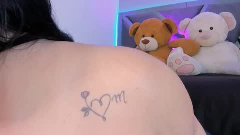 Amber  online show from 10, 11, 2025