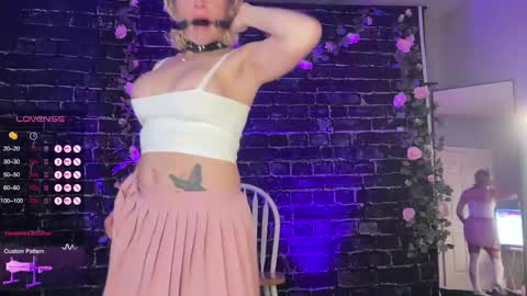 Amber Jade online show from 18, 2, 2025