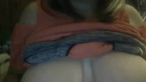 Snapshot of amberlixen chatting on 22, 2, 2026 amberlixen online show from 22, 2, 2026