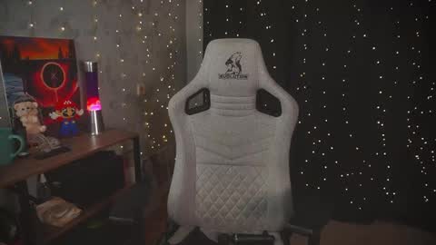 Snapshot of amberlyyy chatting on 7, 10, 2025 my name is Sonya but you can call me your favorite girl 3 online show from 7, 10, 2025