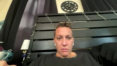 Amberneddie online show from 29, 10, 2025