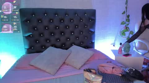 Snapshot of amberr_rousse chatting on 4, 2, 2026 MISS AMBERR online show from 4, 2, 2026